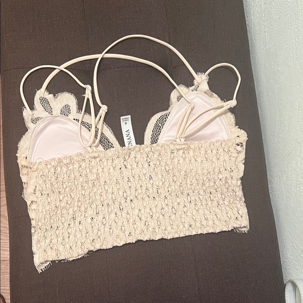 #1318=Elegant Lace Bralette - Cream - Picture 3 of 9